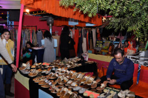 PCF FASHION FLEA FOR A CAUSE. CHIC-A-THON